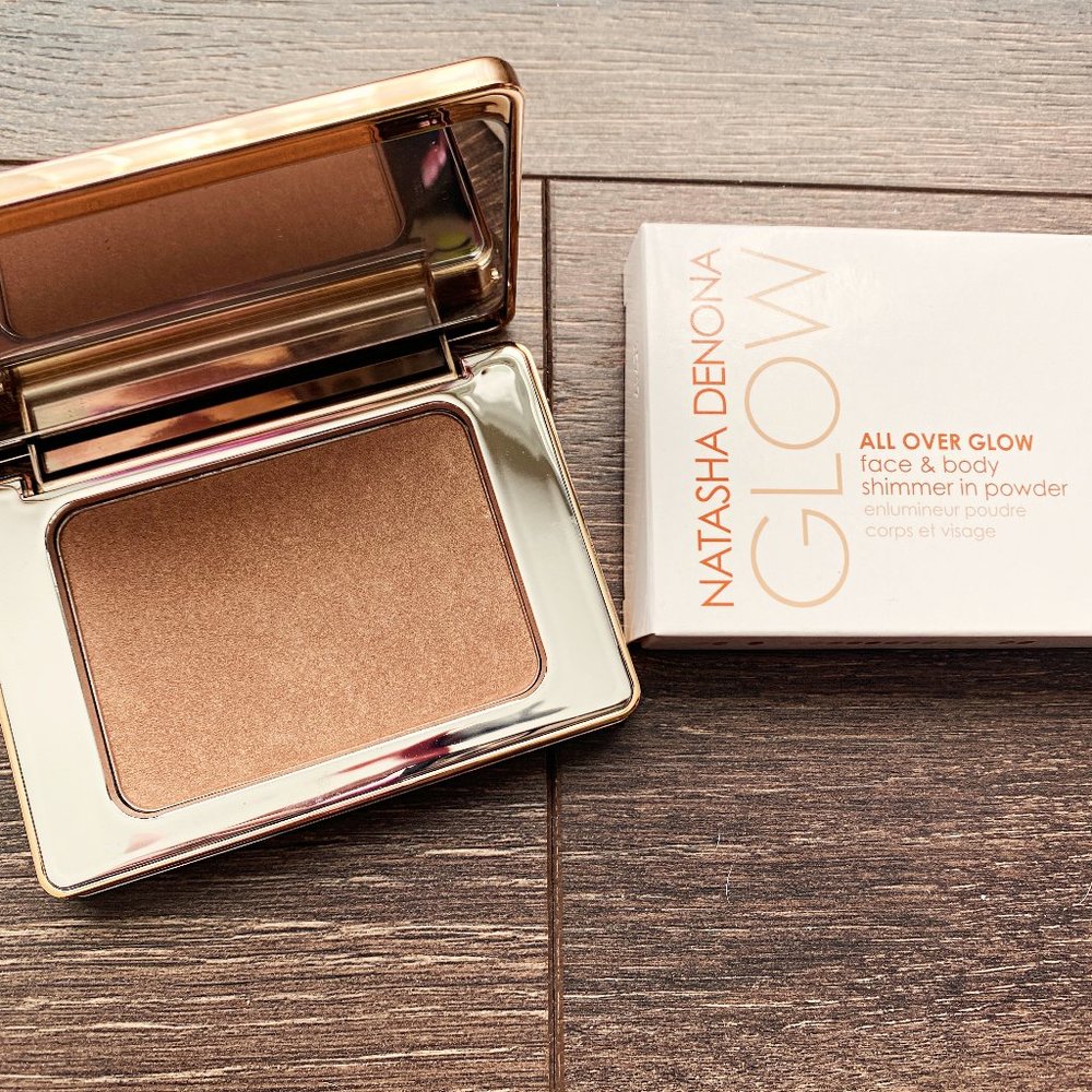 Natasha Denona All Over Glow Face and Body Shimmer